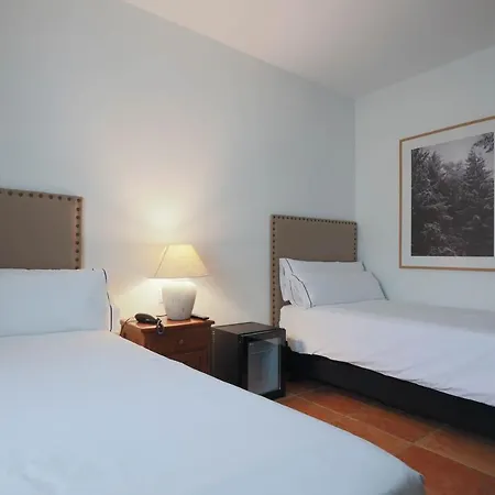 Hotel Tugasa Sierra Y Cal Olvera Buitenkant foto