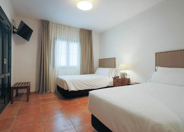 Hotel Tugasa Sierra Y Cal