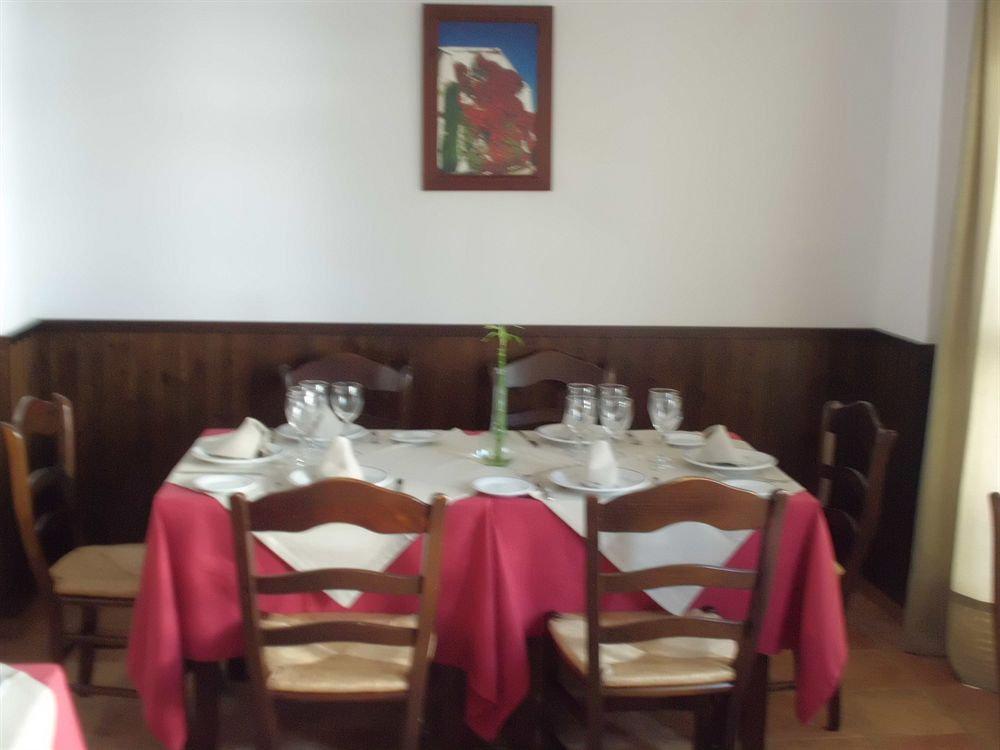 Tugasa Sierra Y Cal Hotel Olvera
